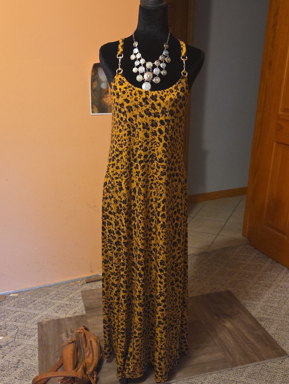 Donna Morgan Leopard Print Dress Size 4